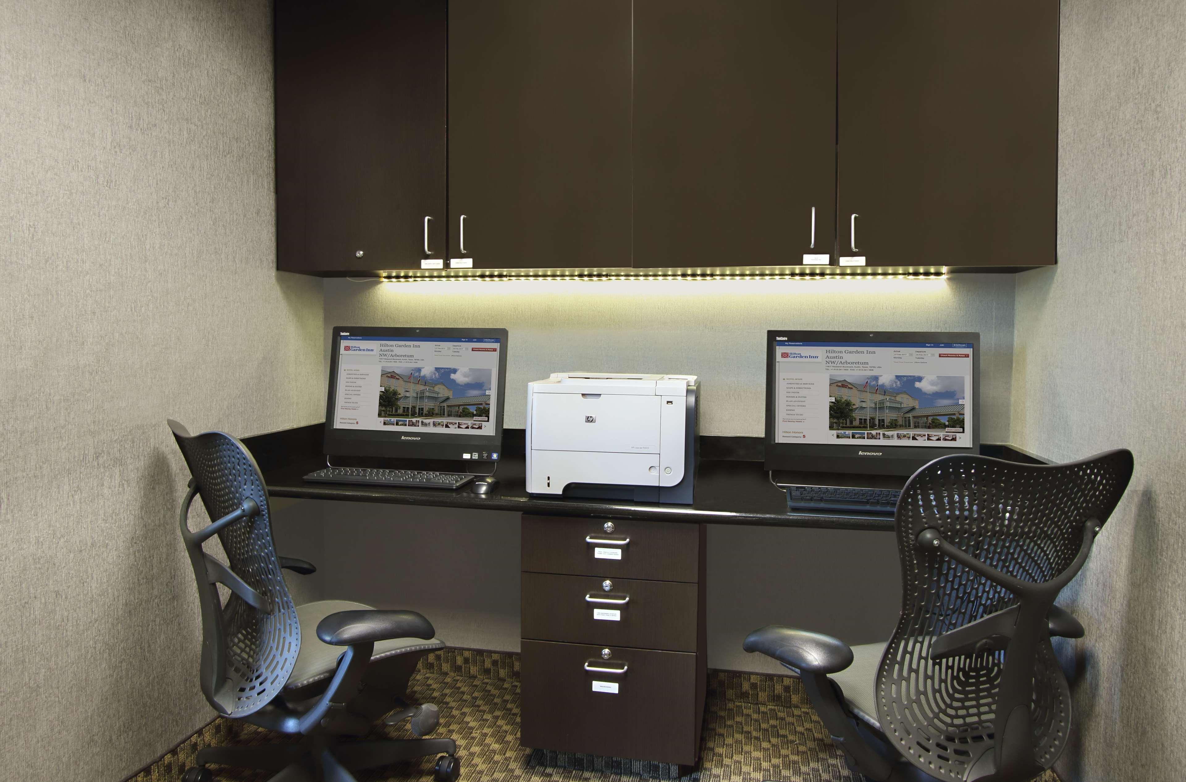 Hilton Garden Inn Austin Northwest/Arboretum Exterior photo