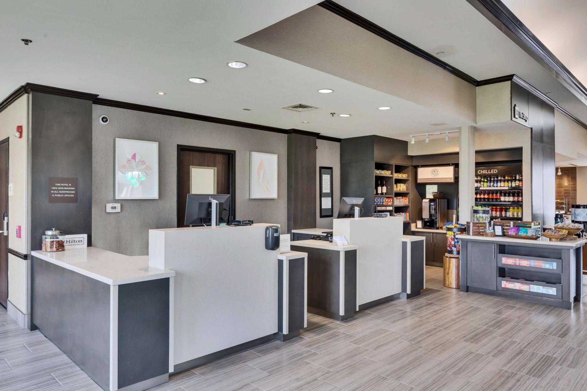 Hilton Garden Inn Austin Northwest/Arboretum Exterior photo