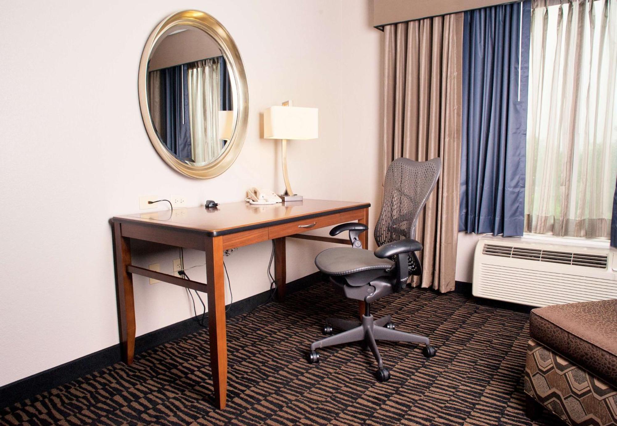 Hilton Garden Inn Austin Northwest/Arboretum Exterior photo